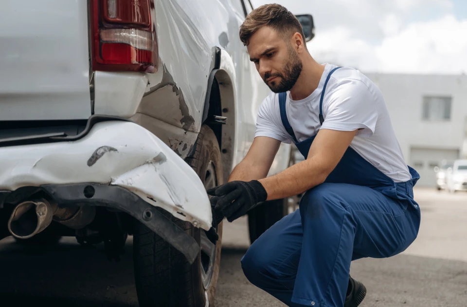 Professional Collision Repairs in Artarmon – Restore Your Car with Prestige Autobody Experts