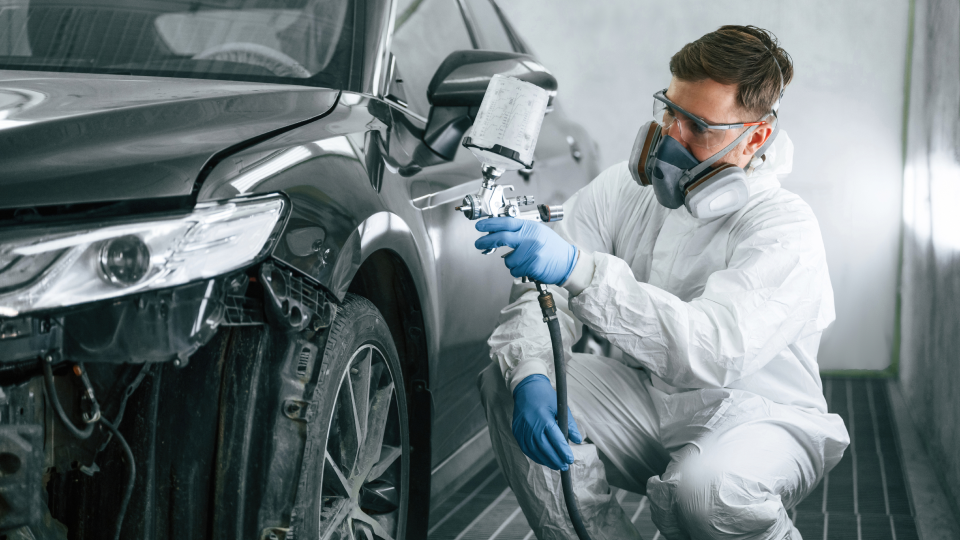 Auto Spray Painting in Artarmon: Restoring Your Car’s Factory Finish